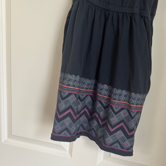 Tea Girl Dress 14 - Picture 5 of 7